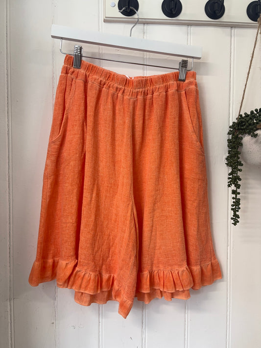 Palm Coastal Ruffle Shorts