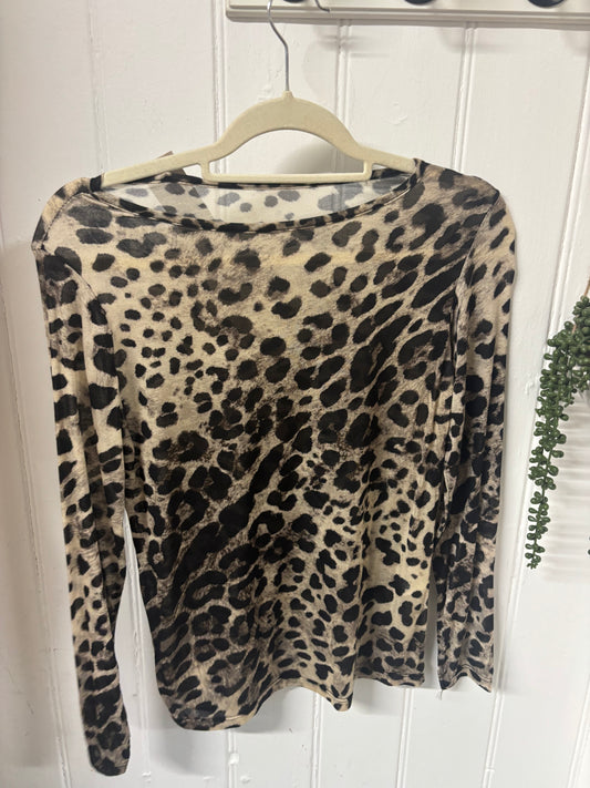 Black leopard stretchy Top