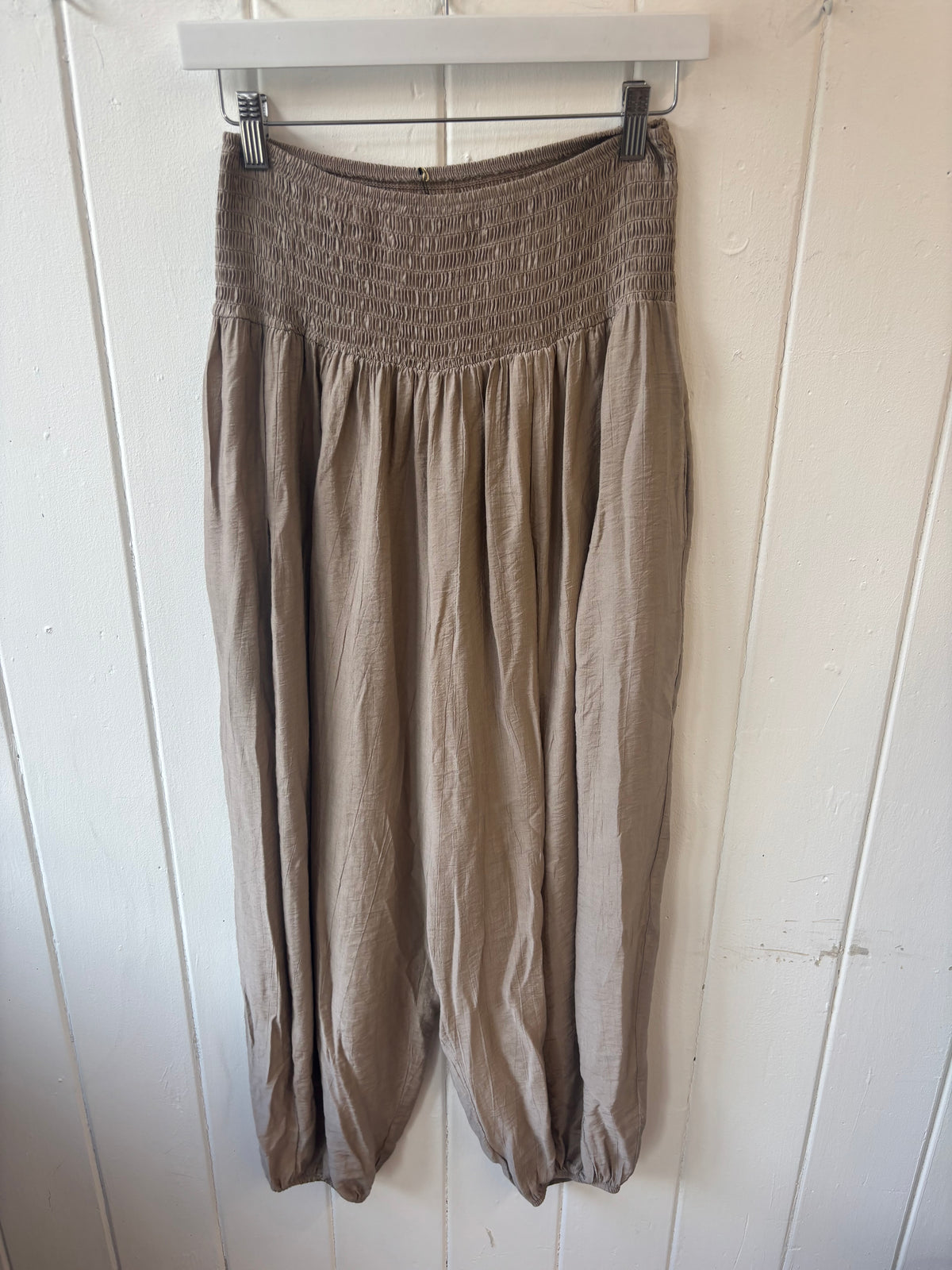 Drift Shirred Trouser