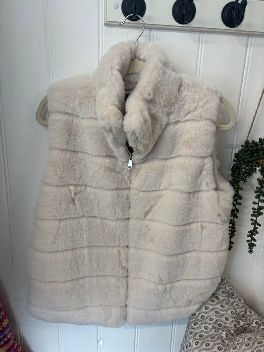 Cream Short Faux Fur Gilet